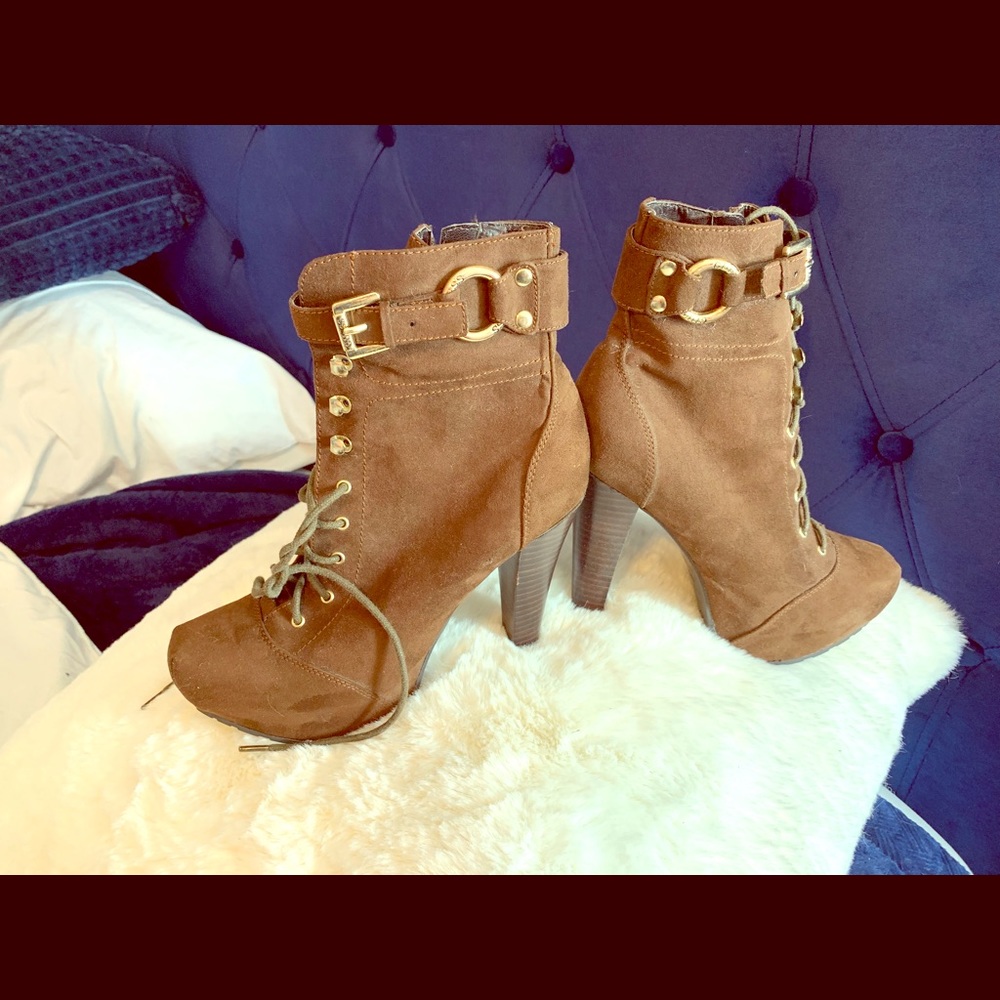 Guess booties